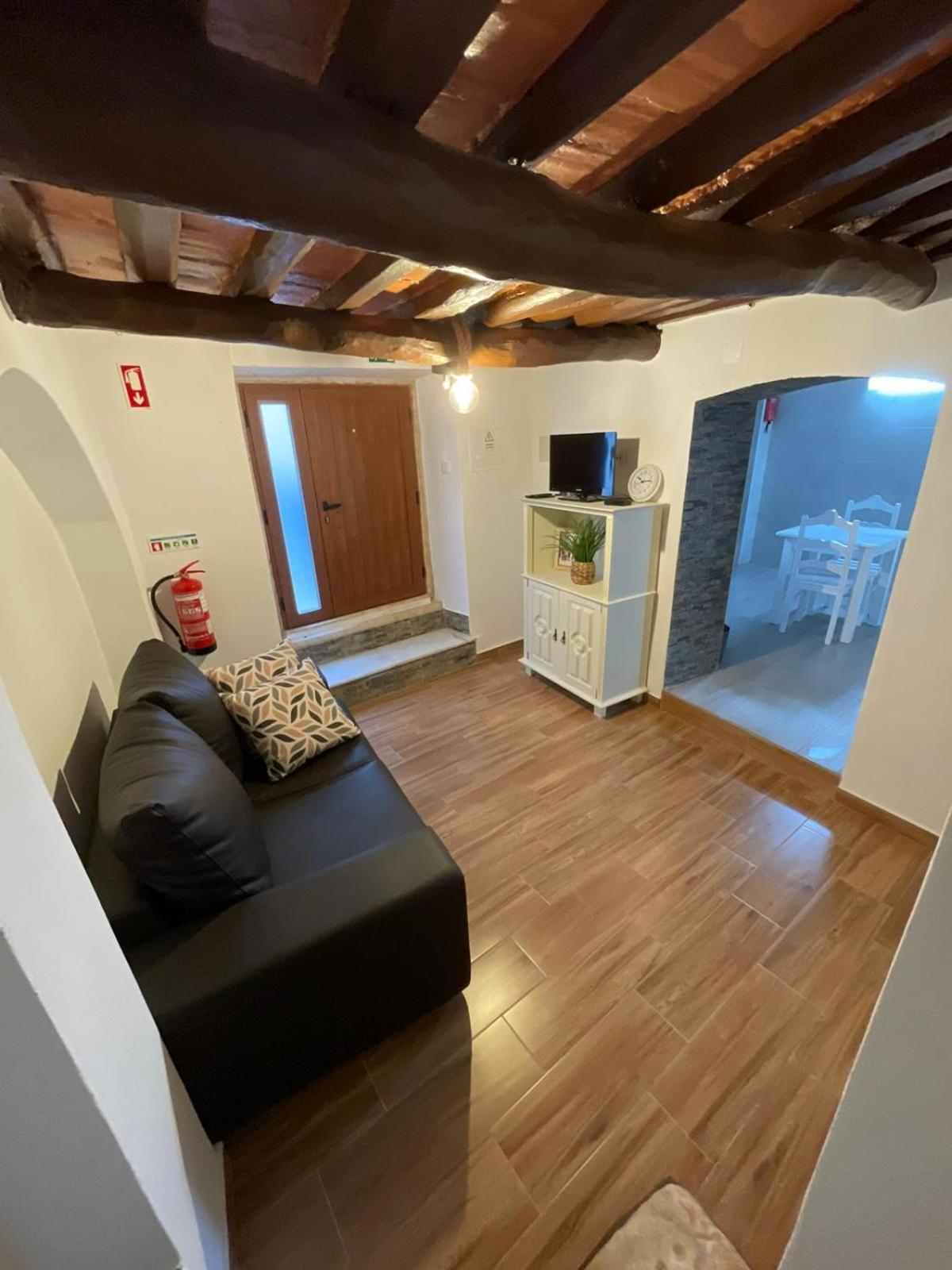 הוילה אסטראמוז Casa Da Abobereira מראה חיצוני תמונה