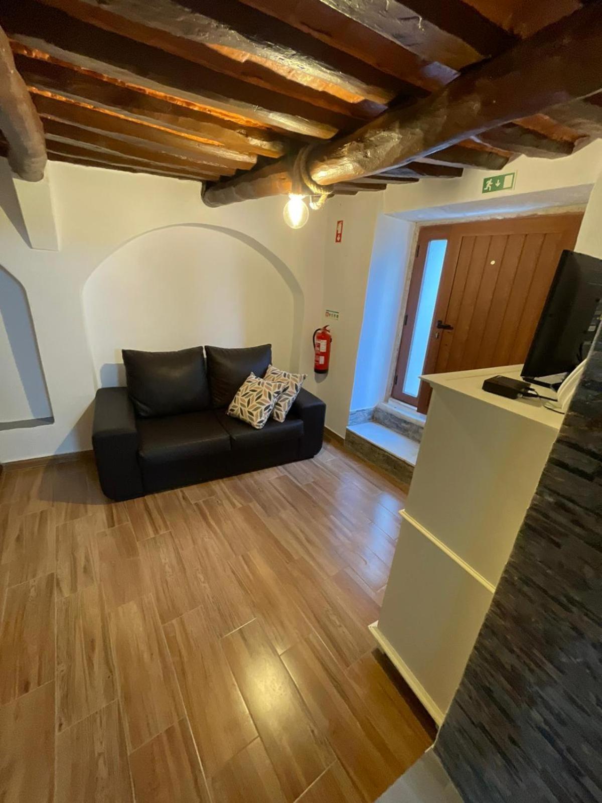 הוילה אסטראמוז Casa Da Abobereira מראה חיצוני תמונה